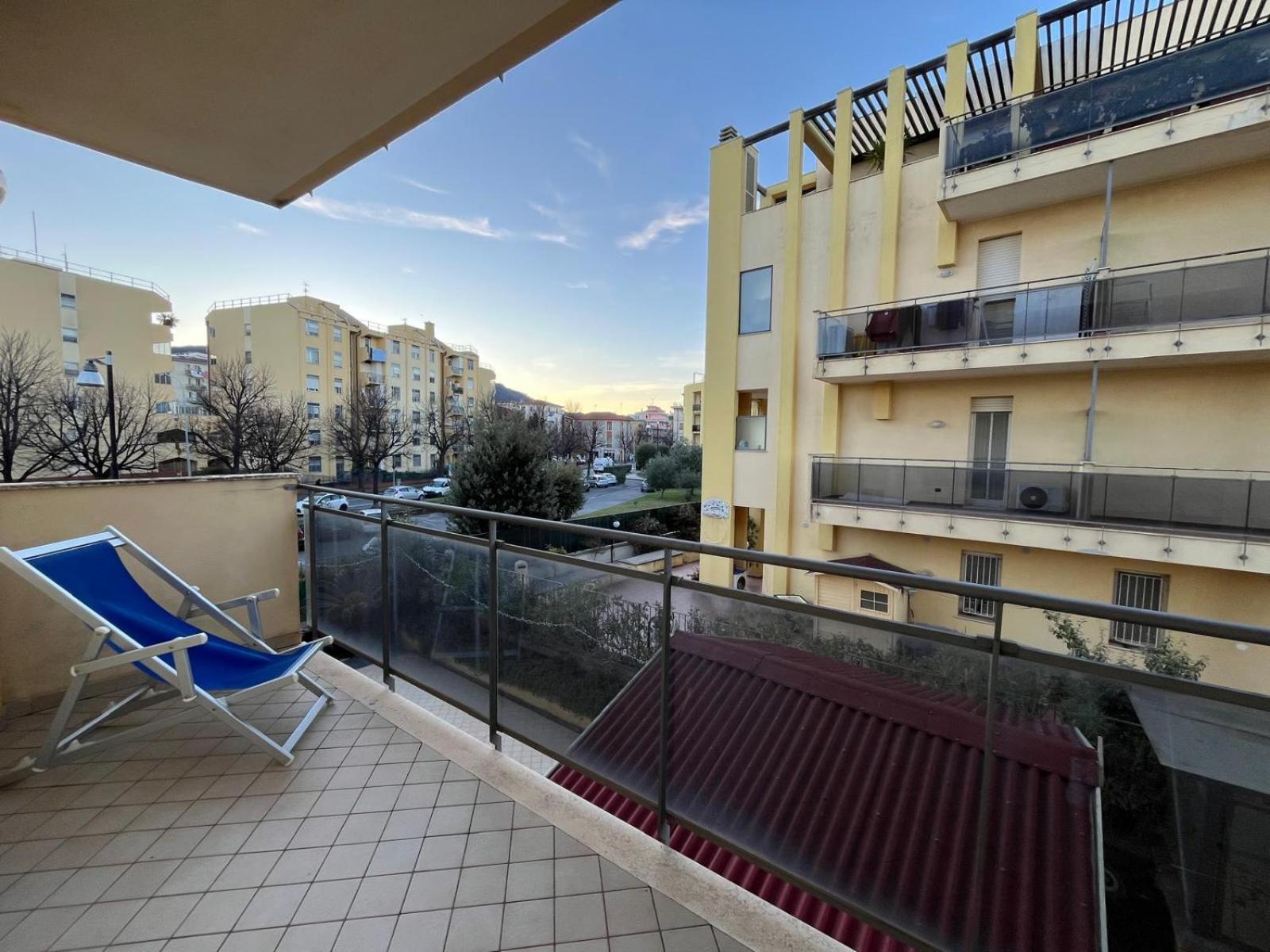 Dea Apartments Альбенга Экстерьер фото