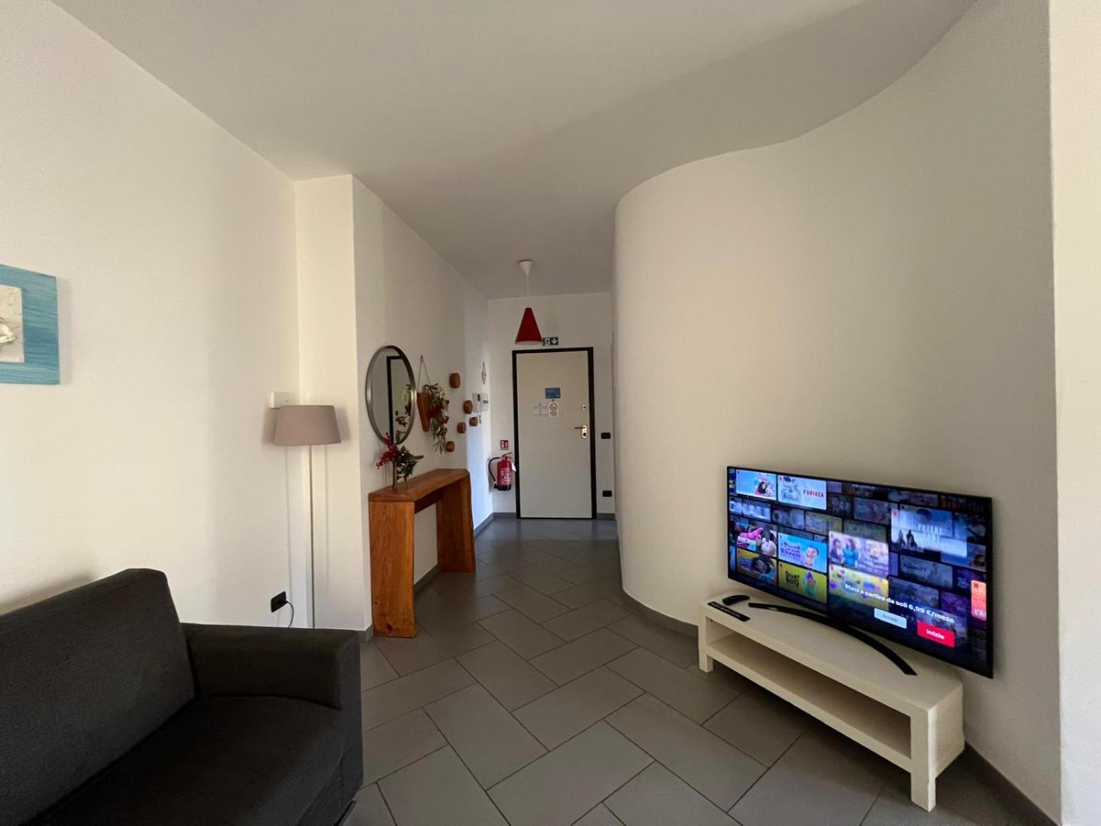 Dea Apartments Альбенга Экстерьер фото
