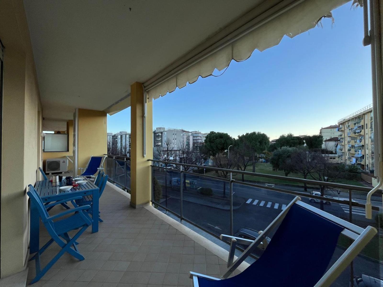 Dea Apartments Альбенга Экстерьер фото