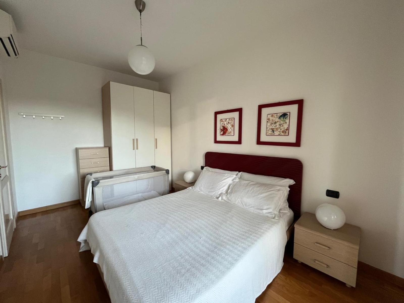 Dea Apartments Альбенга Экстерьер фото