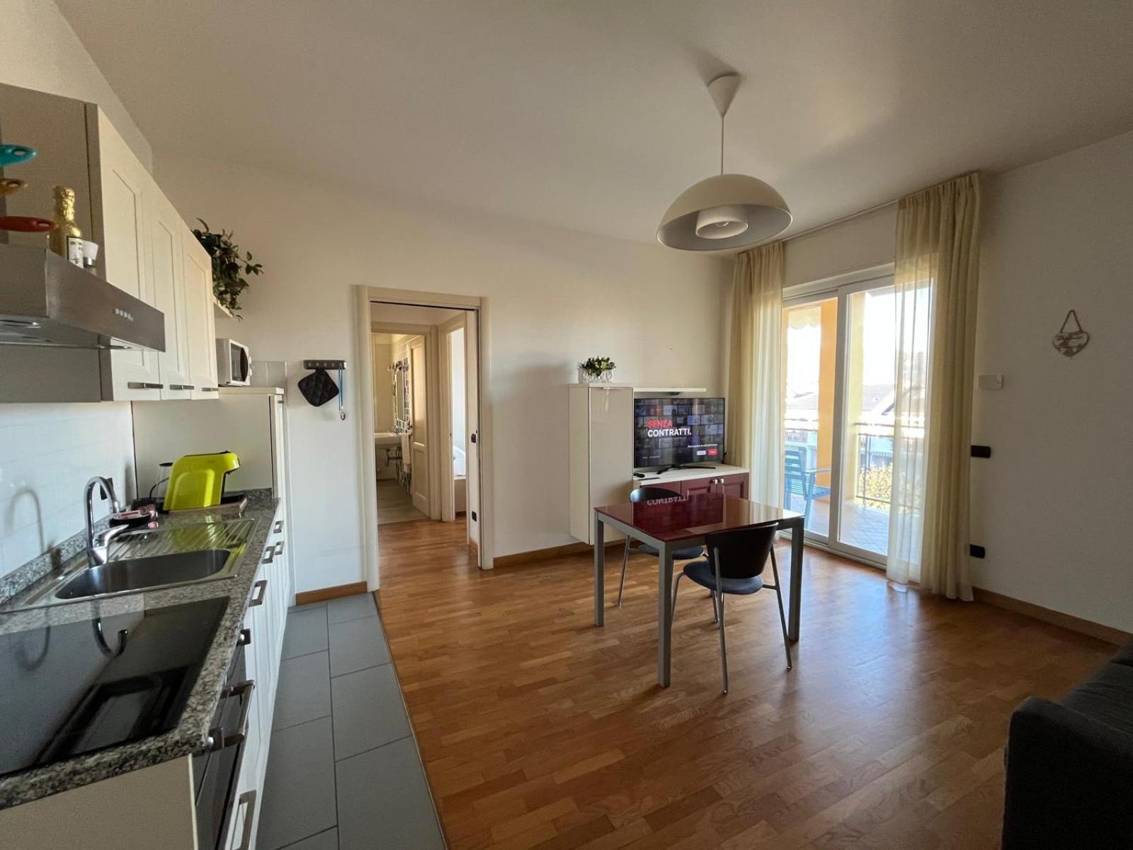Dea Apartments Альбенга Экстерьер фото